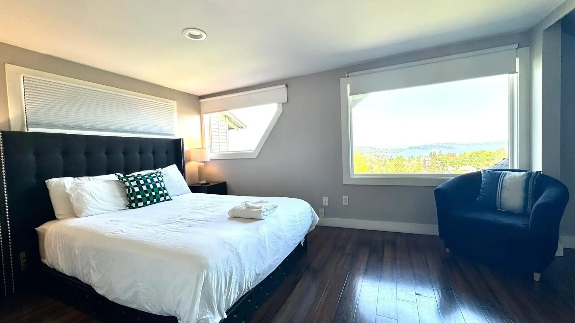 Craftsman With View Of Seattle Villa Holiday home
